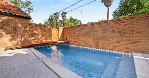 945 44th St, Sacramento, CA 95819 Photo