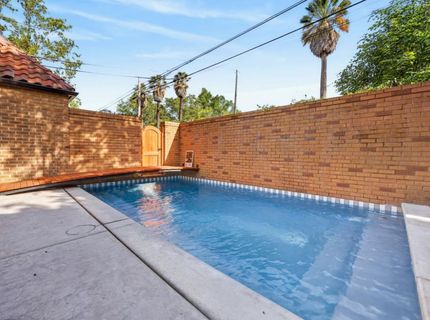 945 44th St, Sacramento, CA 95819 Photo