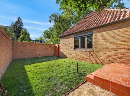 945 44th St, Sacramento, CA 95819 Photo