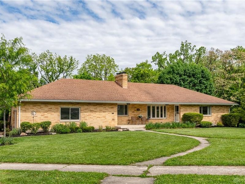 3299 Hillpoint Lane, Dayton, OH 45414 Photo 2