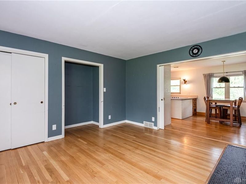 3299 Hillpoint Lane, Dayton, OH 45414 Photo 6
