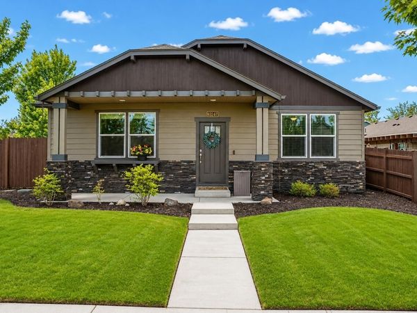 63247 NW Rossby Street, Bend, OR 97703