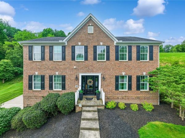 313 Sutherland Dr, Venetia, PA 15367