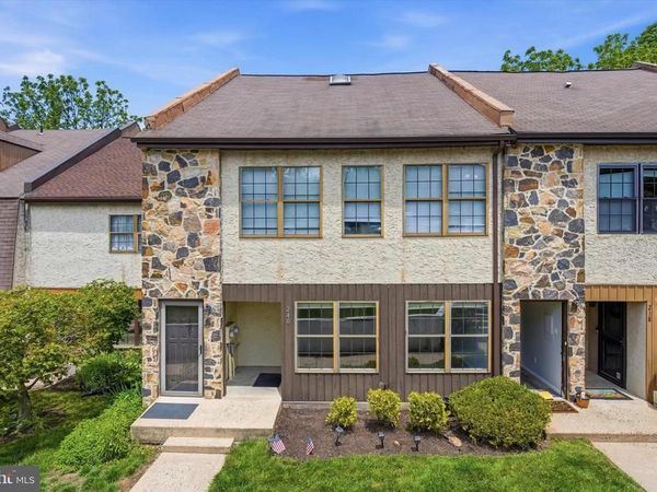 240 SMALLWOOD COURT, WEST CHESTER, PA 19380