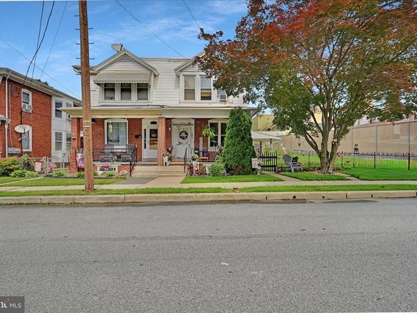 3211 MARION STREET , READING, PA 19605