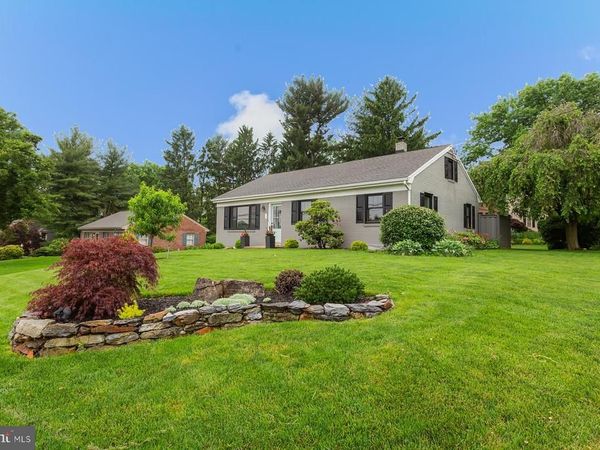 2848 KISSEL HILL ROAD, LITITZ, PA 17543