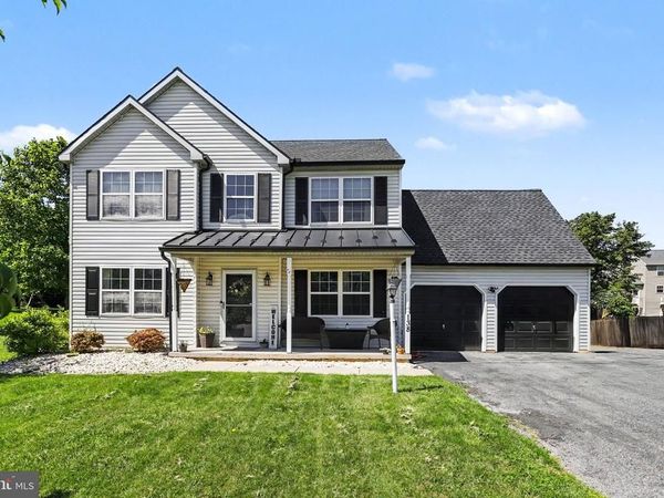138 N RIVER STREET, MARIETTA, PA 17547