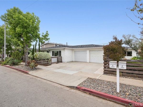 782 W 18th Street, Costa Mesa, CA 92627