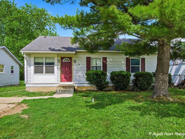 1904 JOANNA Avenue , Zion, IL 60099