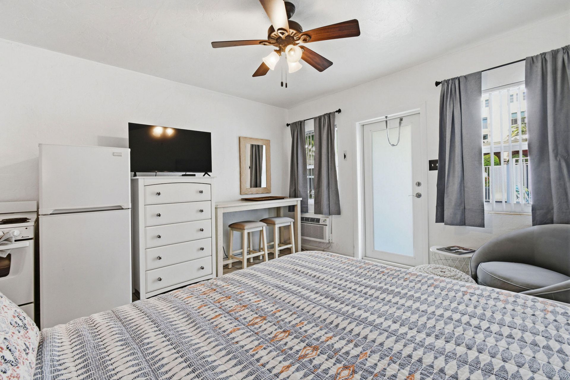 101 Blossom Lane, Unit K, Palm Beach Shores, FL 33404 Photo