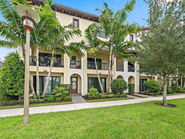 12639 Machiavelli Way, Palm Beach Gardens, FL 33418