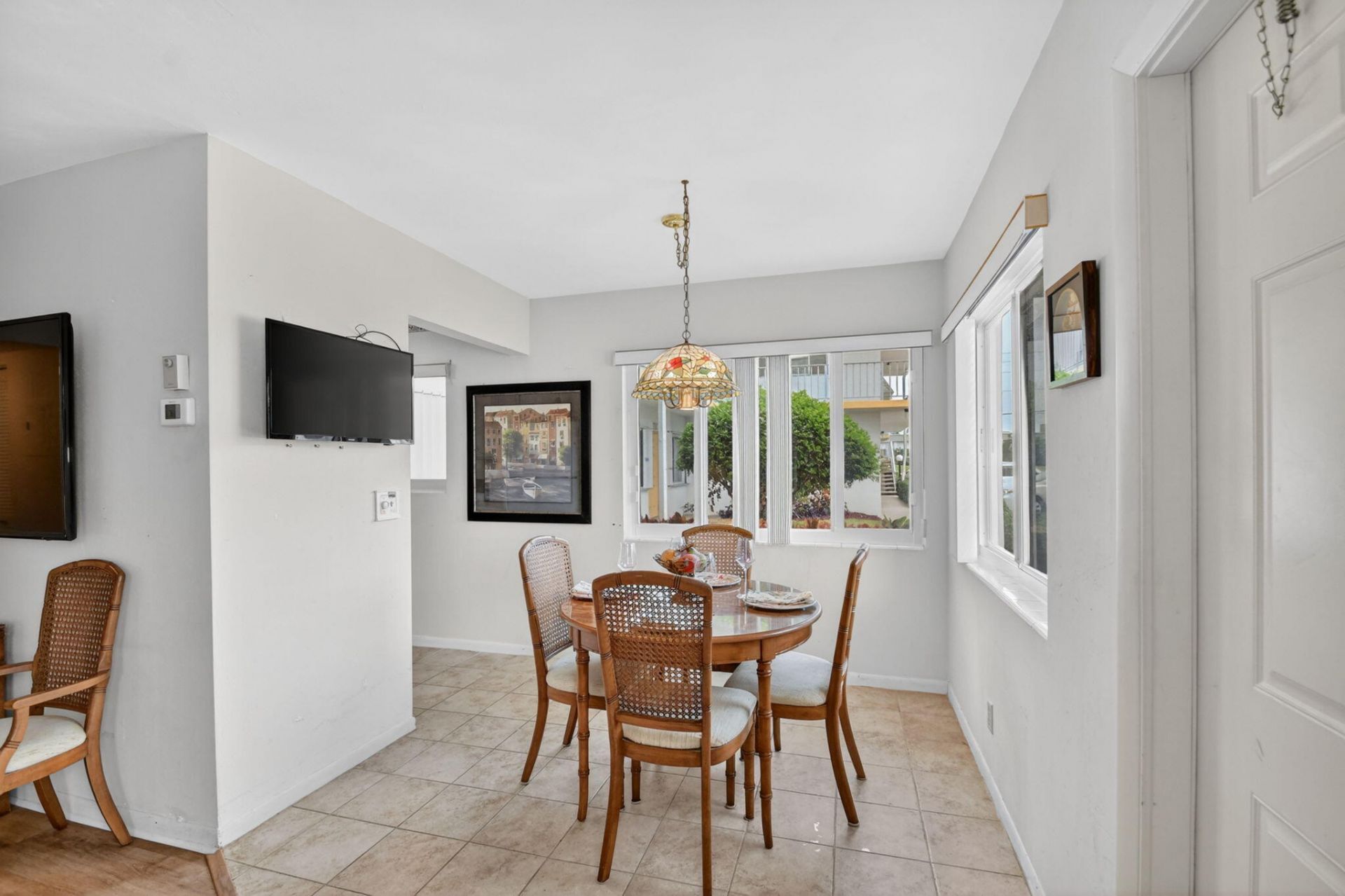 3240 Lake Osborne Drive, Unit Apt 104, Lake Worth Beach, FL 33461 Photo