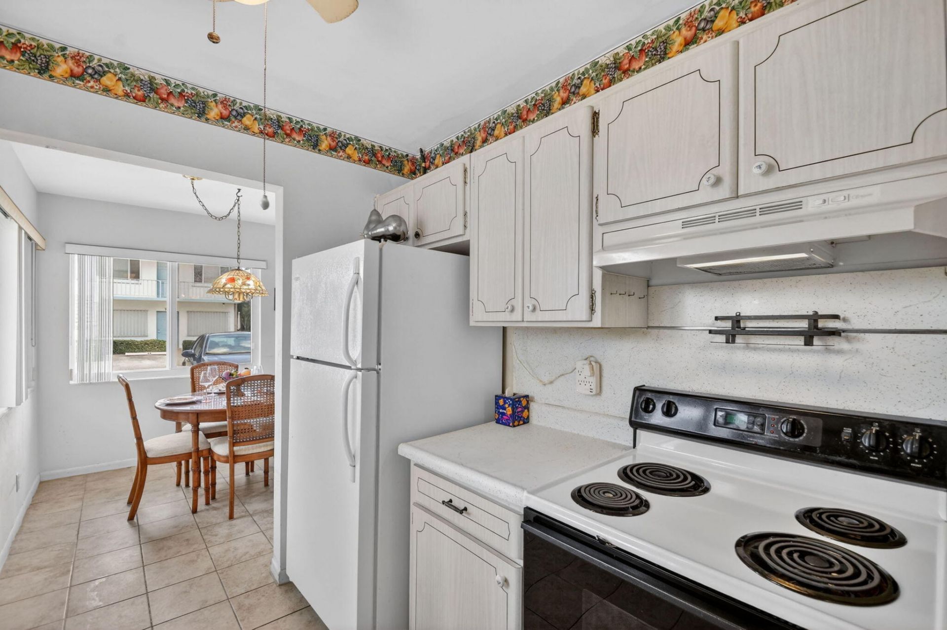 3240 Lake Osborne Drive, Unit Apt 104, Lake Worth Beach, FL 33461 Photo