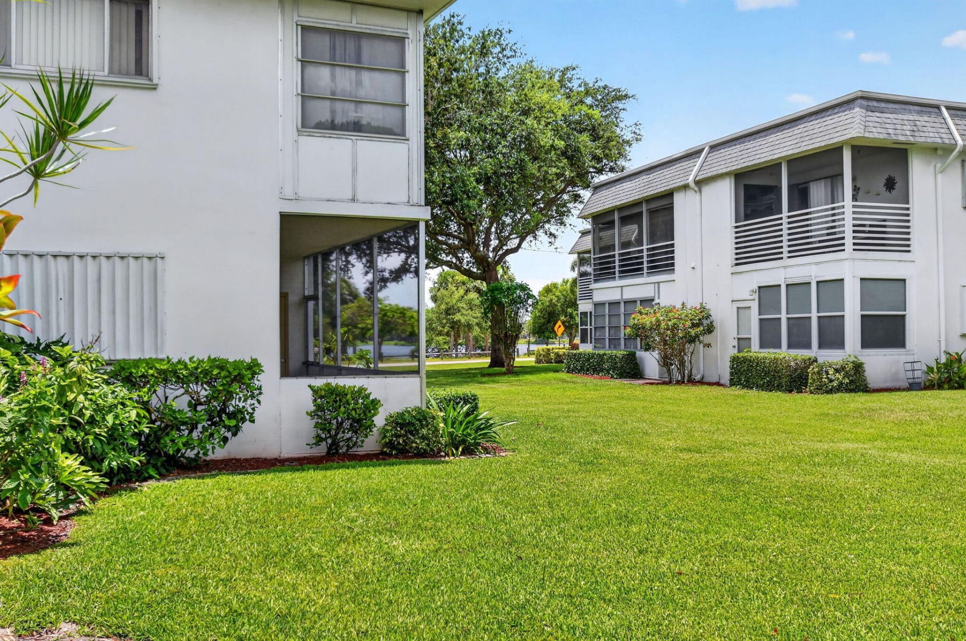 3240 Lake Osborne Drive, Unit Apt 104, Lake Worth Beach, FL 33461 Photo
