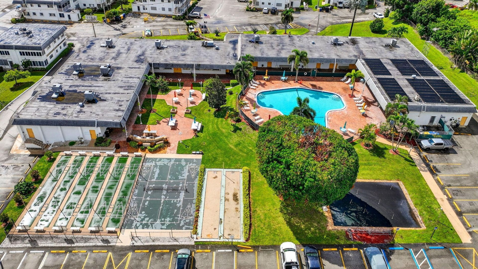 3240 Lake Osborne Drive, Unit Apt 104, Lake Worth Beach, FL 33461 Photo