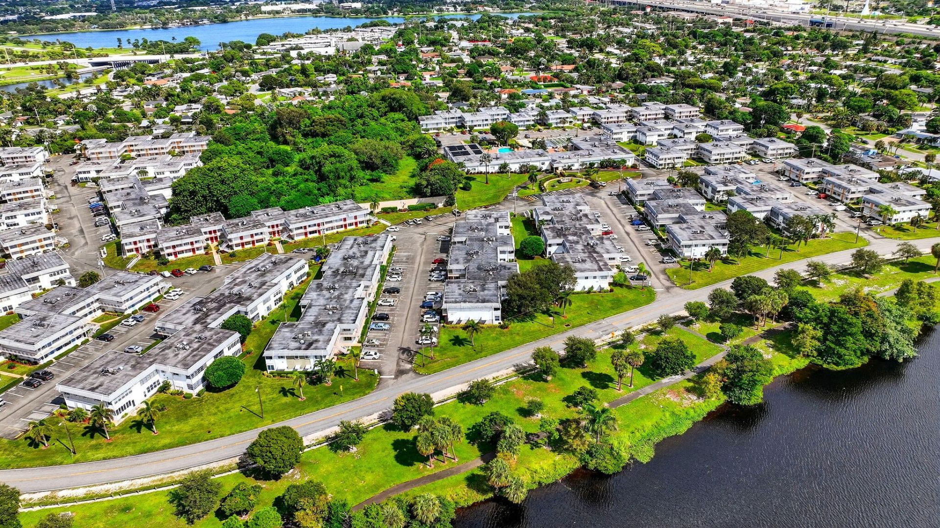 3240 Lake Osborne Drive, Unit Apt 104, Lake Worth Beach, FL 33461 Photo