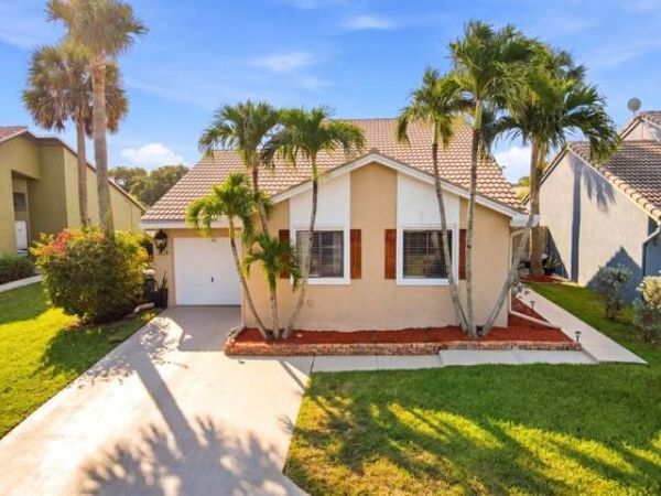 6212 Country Fair Circle, Boynton Beach, FL 33437