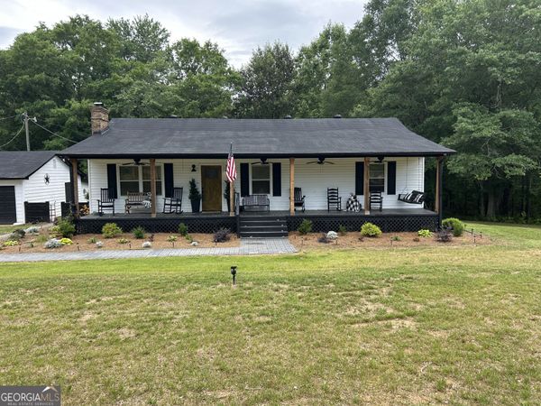 303 Mt View Clubhouse Road, Buchanan, GA 30113