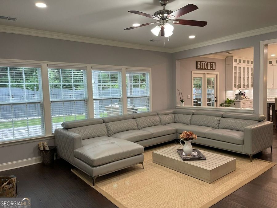 Property Image 59