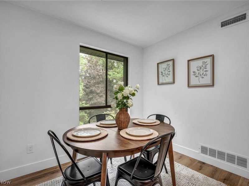 6330 Greenwood , Unit 205, Northfield, OH 44067 Photo 9