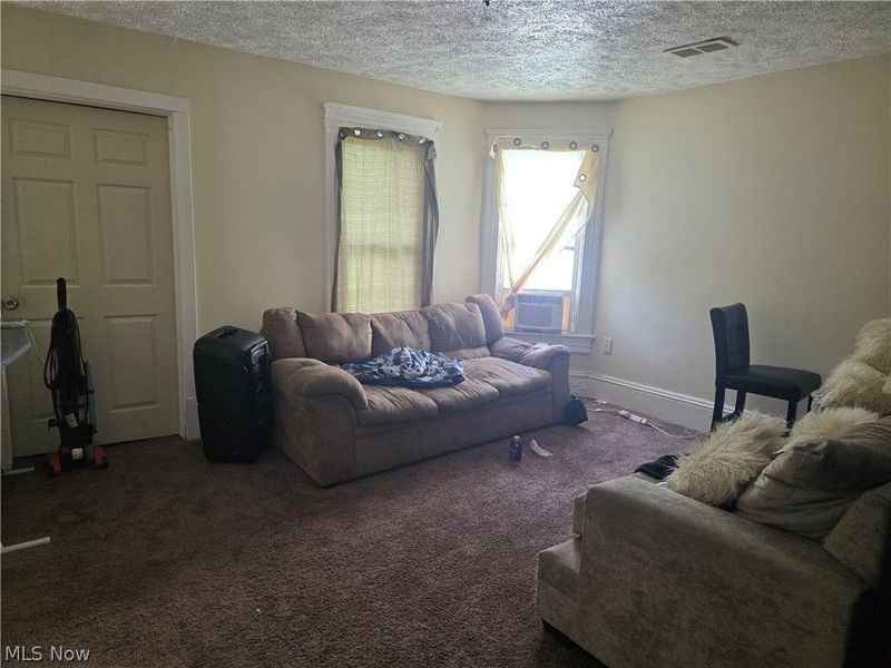 6408 Carl Avenue , Cleveland, OH 44103 Photo 14