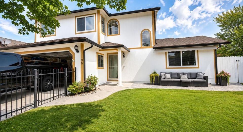 4135 Mina Way, Carson City, NV 89706 Photo