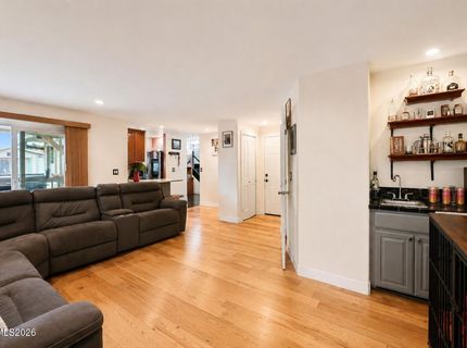 4135 Mina Way, Carson City, NV 89706 Photo