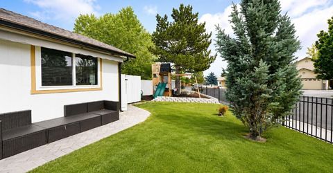4135 Mina Way, Carson City, NV 89706 Photo