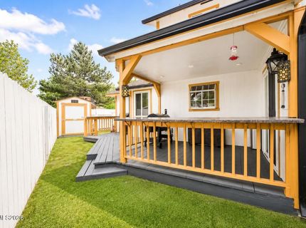 4135 Mina Way, Carson City, NV 89706 Photo