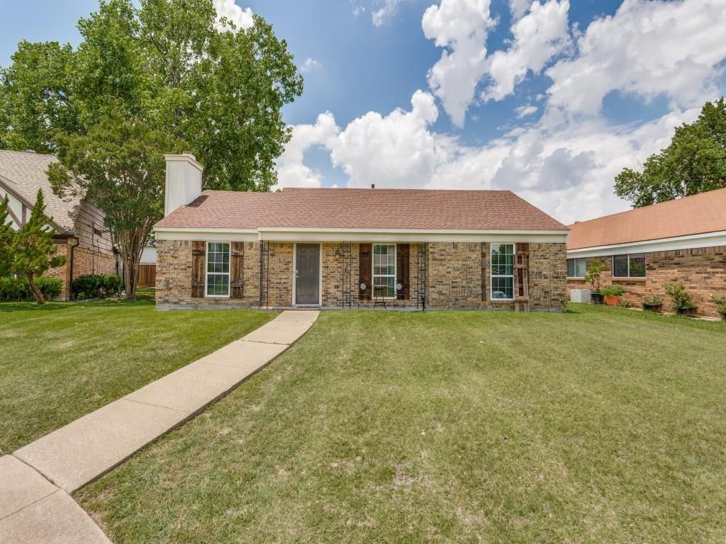2705 Naples Drive, Garland, TX 75040 Main Photo