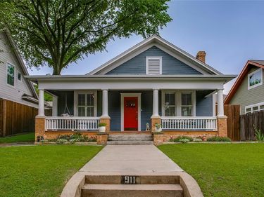 911 Woodlawn Avenue, Dallas, TX 75208