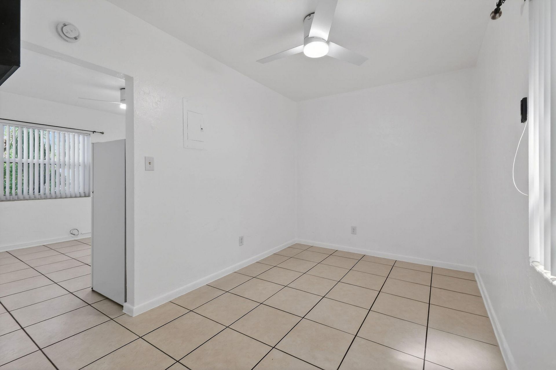 101 Blossom Lane, Unit L, Palm Beach Shores, FL 33404 Photo