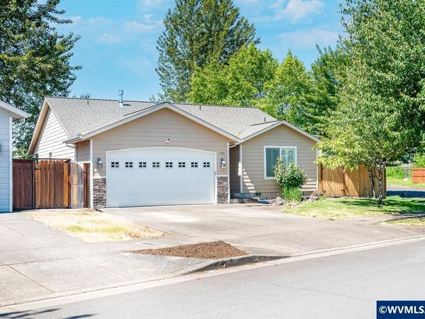 792 Trinity St, Albany, OR 97322