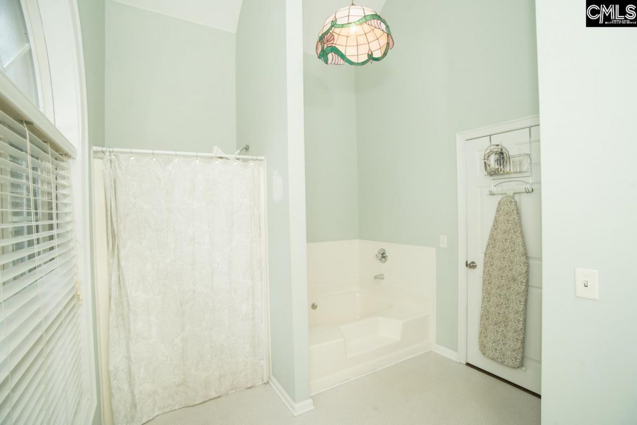 214 Yale Road Photo 35