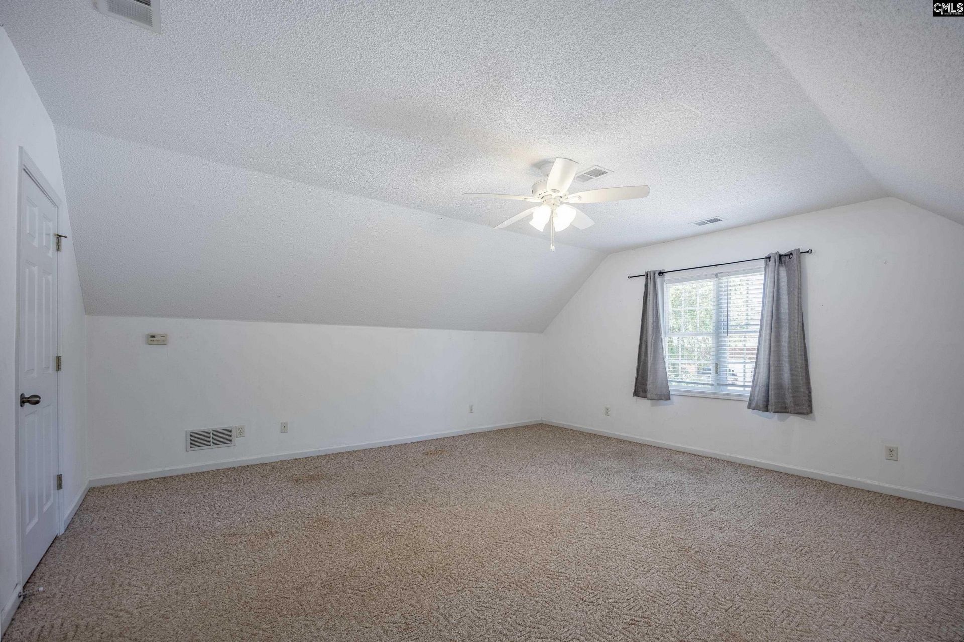 214 Yale Road Photo 41