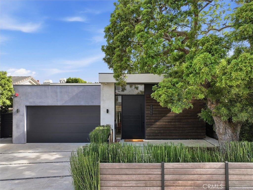 1756 Voorhees, Manhattan Beach, CA 90266 Main Photo