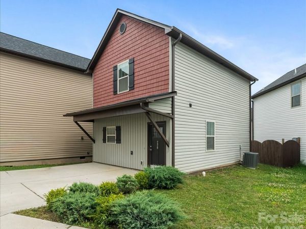 226 Cardwell Lane , Fletcher, NC 28732