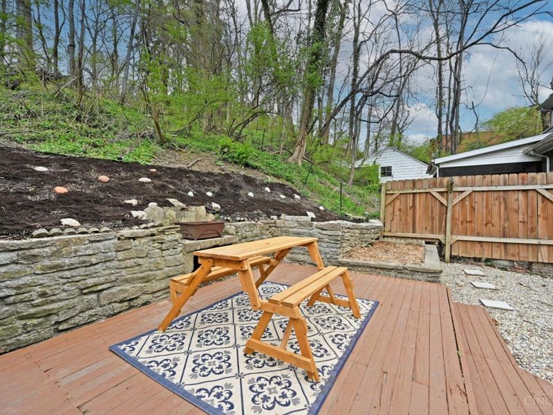 3583 Linwood Avenue, Cincinnati, OH 45226 Photo 27
