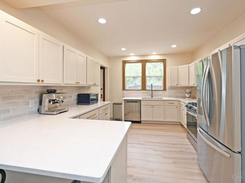 3583 Linwood Avenue, Cincinnati, OH 45226 Photo 6