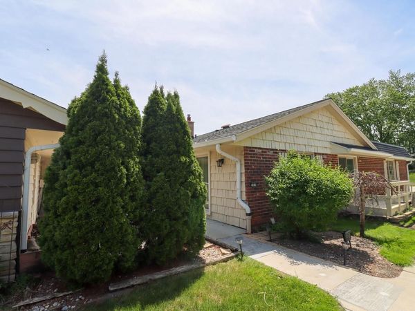 5324 Woodbridge LANE S, Milwaukee, WI 53221