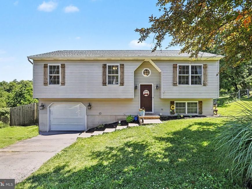 50 Rebecca Drive, York Haven, PA 17370 Main Photo