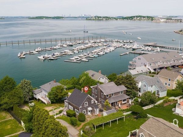 2 Circuit Ave, Hull, MA 02045