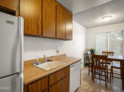 400 S Saliman Road, Unit APT 46, Carson City, NV 89701 Photo