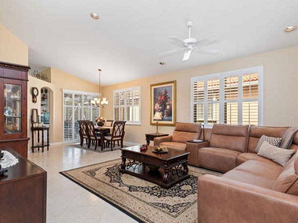 6698 Vía Roma, Delray Beach, FL 33446