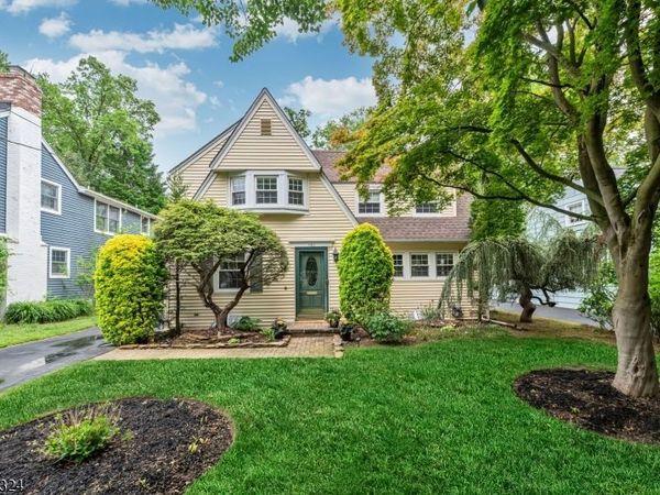 151 Walthery Ave, Ridgewood, NJ 07450