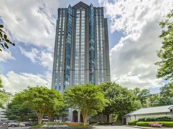 2870 Pharr Court South NW, Unit 1608, Atlanta, GA 30305