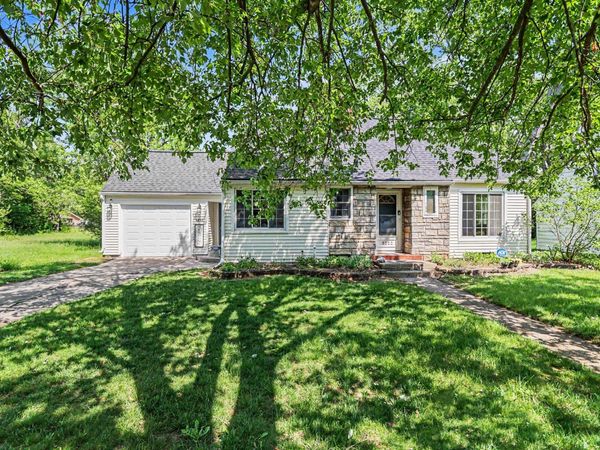 3222 Random Road, Kalamazoo, MI 49004