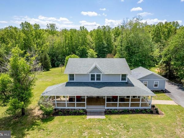 6070 FREDERICKSBURG ROAD , BARBOURSVILLE, VA 22923