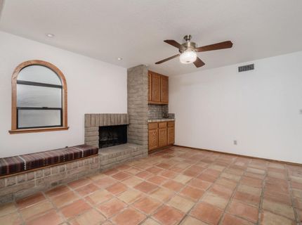 2956 Red Hawk Way, Sacramento, CA 95833 Photo