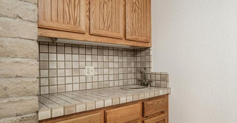 2956 Red Hawk Way, Sacramento, CA 95833 Photo
